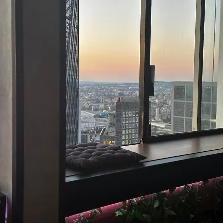 Apartment Jacuzzi, Paris La Defense, 40th Floor