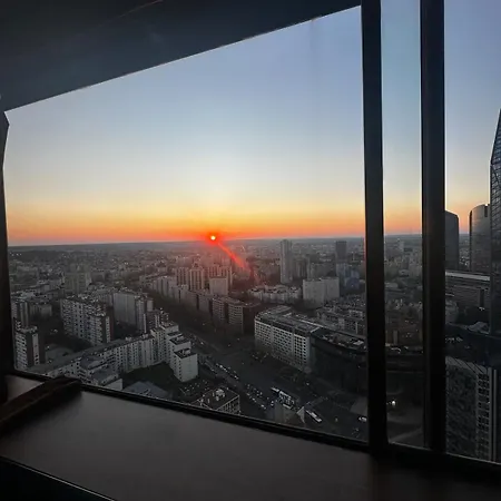 Apartment Jacuzzi, Paris La Defense, 40th Floor Puteaux