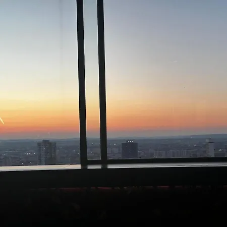 Jacuzzi, Paris La Defense, 40th Floor * Puteaux