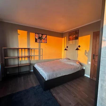Apartment Jacuzzi, Paris La Defense, 40th Floor *